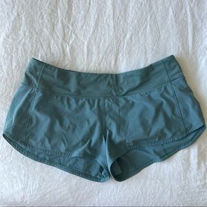 Lululemon Speed Up short 2.5”
